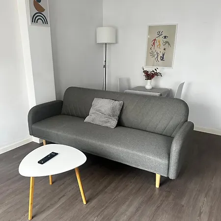 Apartmán Precioso A 1 Minuto De La Playa *